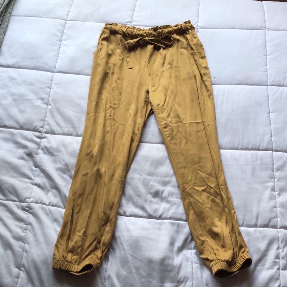 Yellow pants